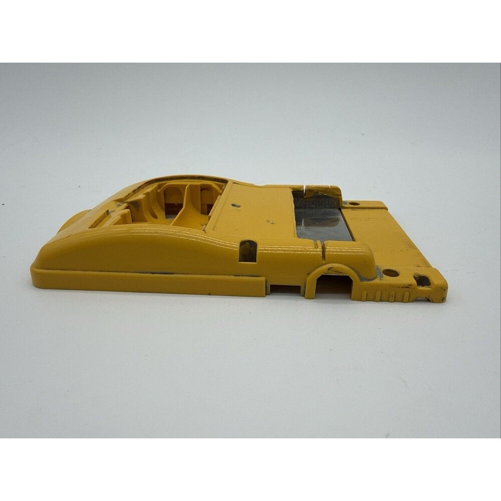 Nintendo Gameboy Color Yellow Shell Parts Only - Picture 11 of 16